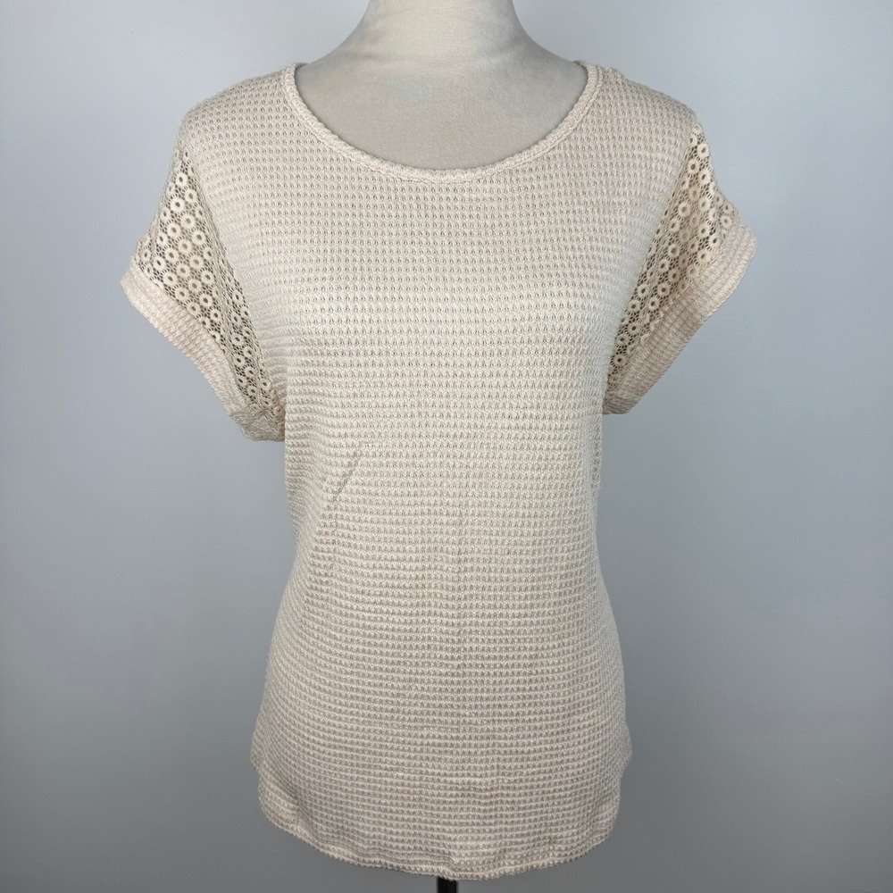 NWT Dokotoo Womens Beige Waffle Knit Eyelet Lace Cap Sleeve Top Size Large